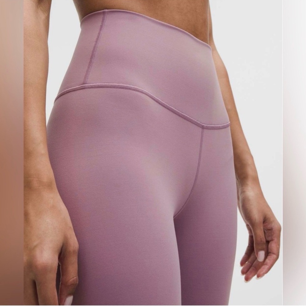 NWT 💜 Lululemon Wunder Under SmoothCover High-Rise Tight 25” in Lavender Luxe - Picture 7 of 11
